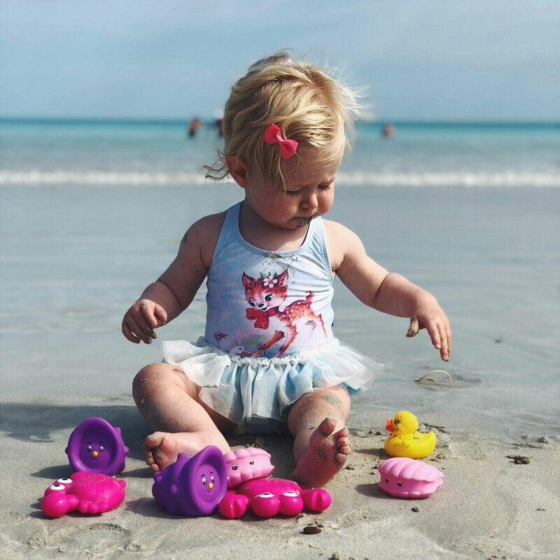 Set 7 animalute de baie, Fara gauri, Cu gentuta pentru transport, Fara BPA, Floating Sea Friends, Playgro, Pink