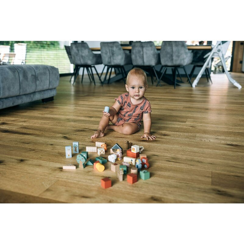 Set blocuri constructie, Free2Play, Farm Animals, Contine 36 piese, Din lemn, Pentru dezvoltarea abilitatilor motorii fine, 12 luni+, Multicolor