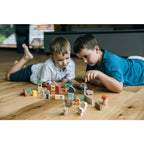 Set blocuri de constructie din lemn Free2Play Farm Animals 36 piese