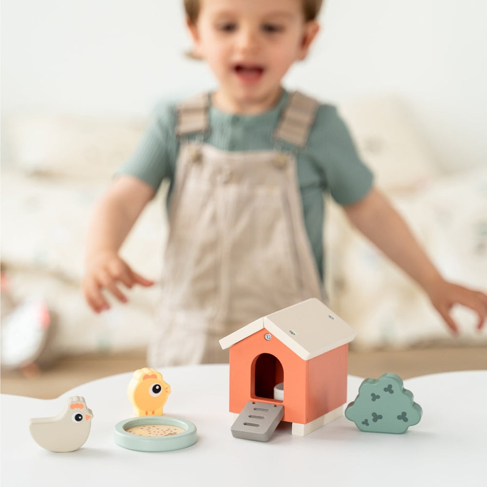 Set de joaca din lemn Tiny Farm Done by Deer Clucky Multicolor