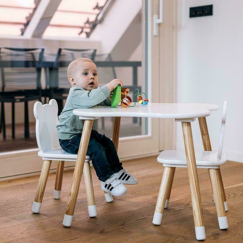 Set masuta si doua scaune, FreeON, Bear, Pentru copii, Din lemn, Cu marginile rotunjite, Conform cu standardele europene de securitate EN71-1;2018, EN71-2:2020, EN71-3:2021, Alb
