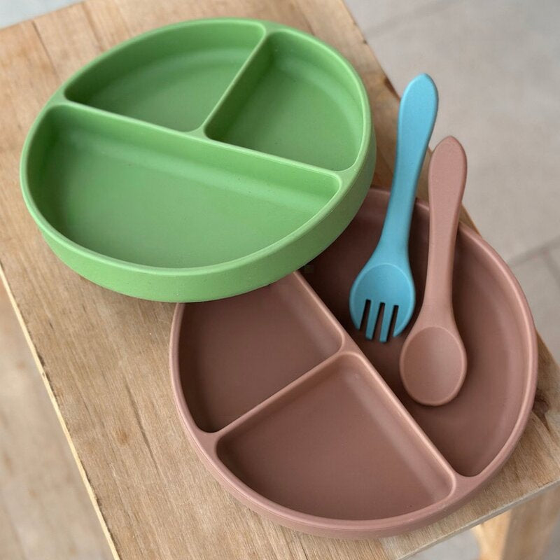 Set tacamuri, Petite&Mars, Take&Match, Din silicon, Forma ergonomica, Delicate cu gingiile, Adecvate pentru masina de spalat vase, Fara BPA, 6 luni+, Sweet Pea, Verde