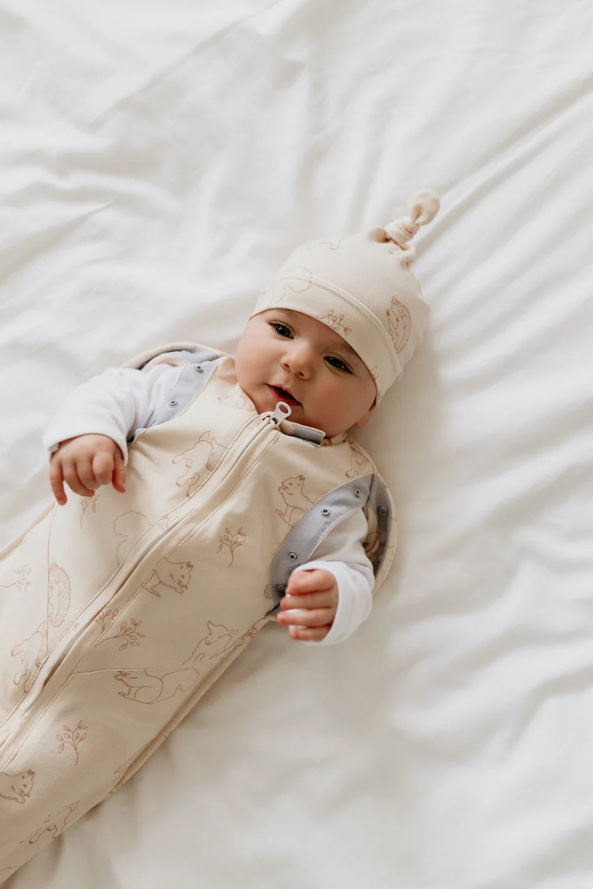 Saculet Swaddle infasat Bebe + Caciulita - Second Step Sleepee