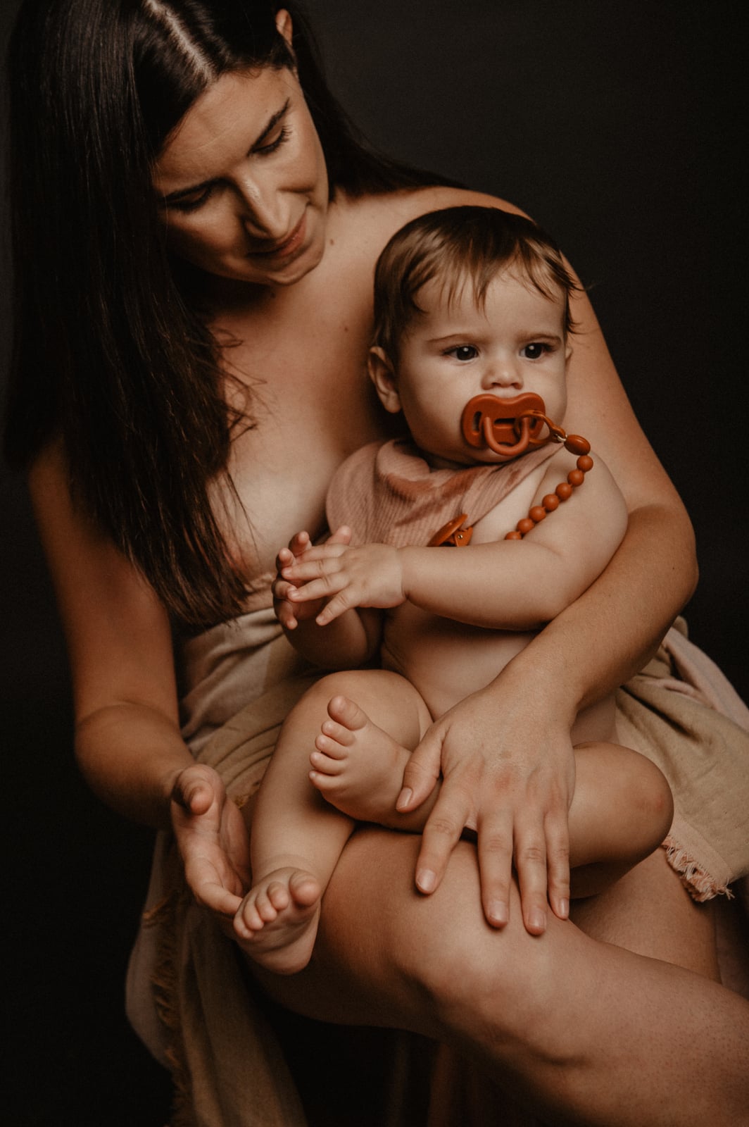 Suzeta fiziologica din silicon Suavinex SX Pro Colour Essence 6-18 luni