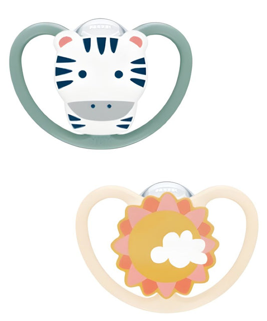 Set 2 Suzete Nuk Space Silicon M2 6-18 Luni Ortodontice Zebra cu Cutie