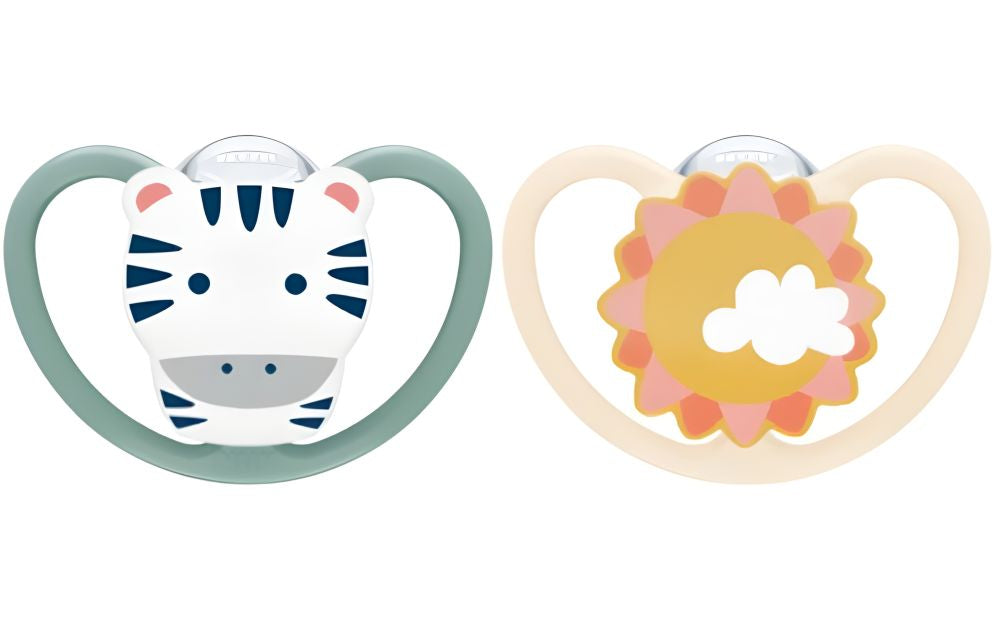 Set 2 Suzete Nuk Space Silicon M3 18-36 Luni Ortodontice Zebra cu Cutie
