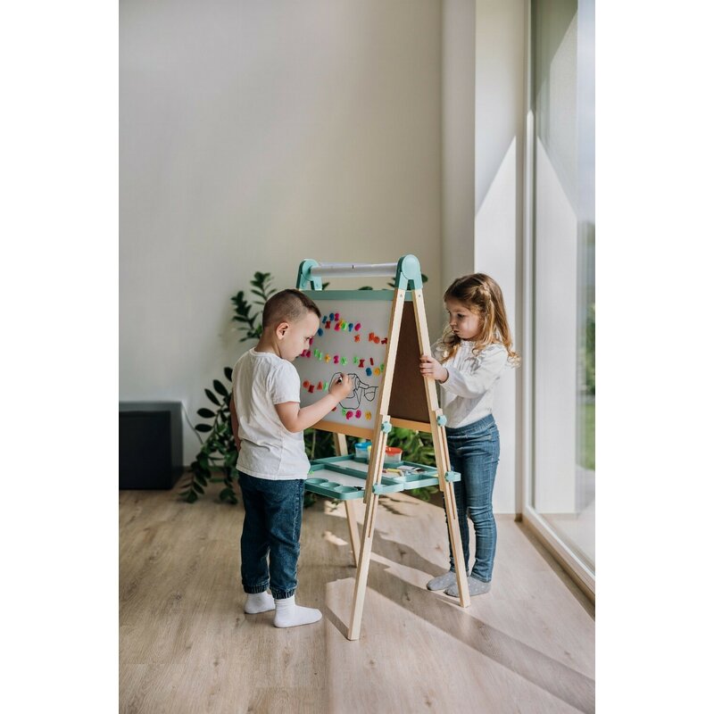 Tablita magnetica, Free2Play, 2 in 1, Cu litere si cifre , Din lemn, Conform cu standardul european de securitate EN71/123, 3 ani+, Multicolor