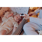 Termometru cu infrarosu fara contact Lionelo FeverScan, Alb