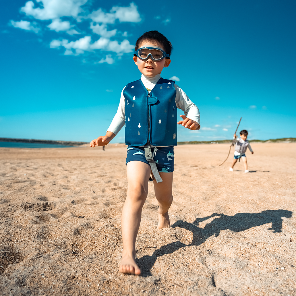 Vesta de inot evolutiva 3,  6 ani bblÃ¼v Naj 2.0 Navy